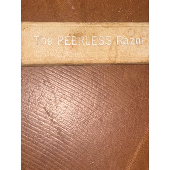 Geo Wostenholm & Son Peerless Straight Razor With Case & Brush - Picture 7 of 12